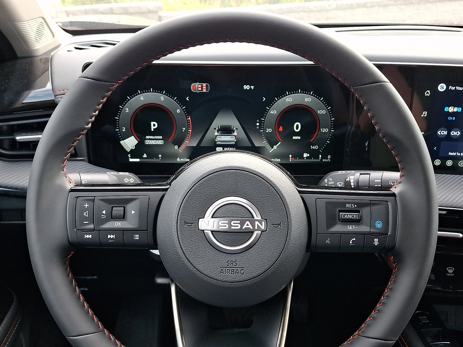 New 2027 Nissan Kicks SR AWD/4WD image 14
