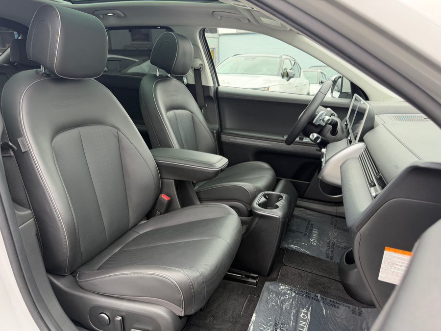 Used 2023 Hyundai Ioniq 5 Limited RWD image 35