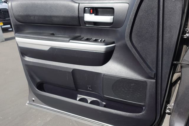 Used 2014 Toyota Tundra SR5 w/ SR5 Upgrade Package image 24