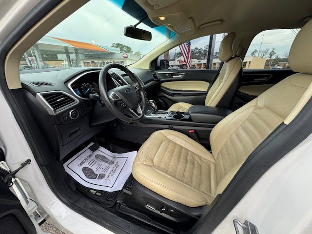 Used 2015 Ford Edge SEL w/ Equipment Group 201A image 9