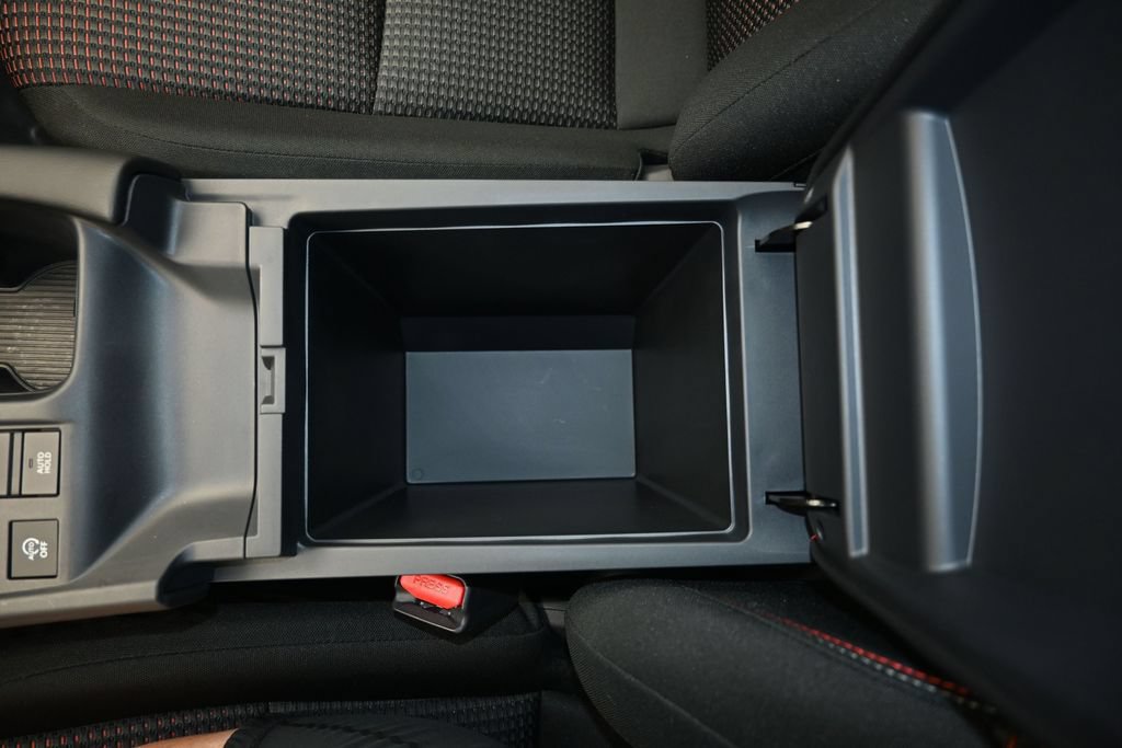 New 2026 Nissan Sentra SR w/ SR All Weather Package FWD image 19