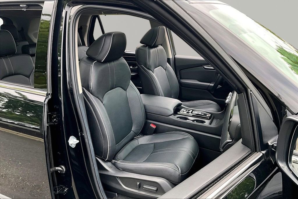 Certified 2025 Honda Pilot Elite image 20