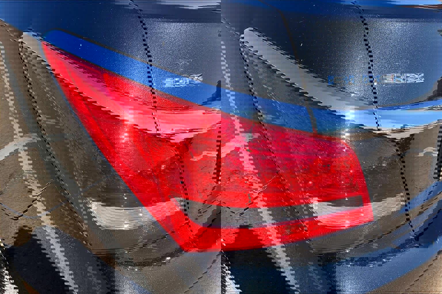 Used 2015 Buick LaCrosse image 30