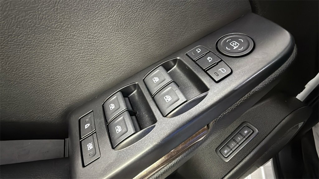 Used 2019 Chevrolet Tahoe LT w/ LT Signature Package image 25