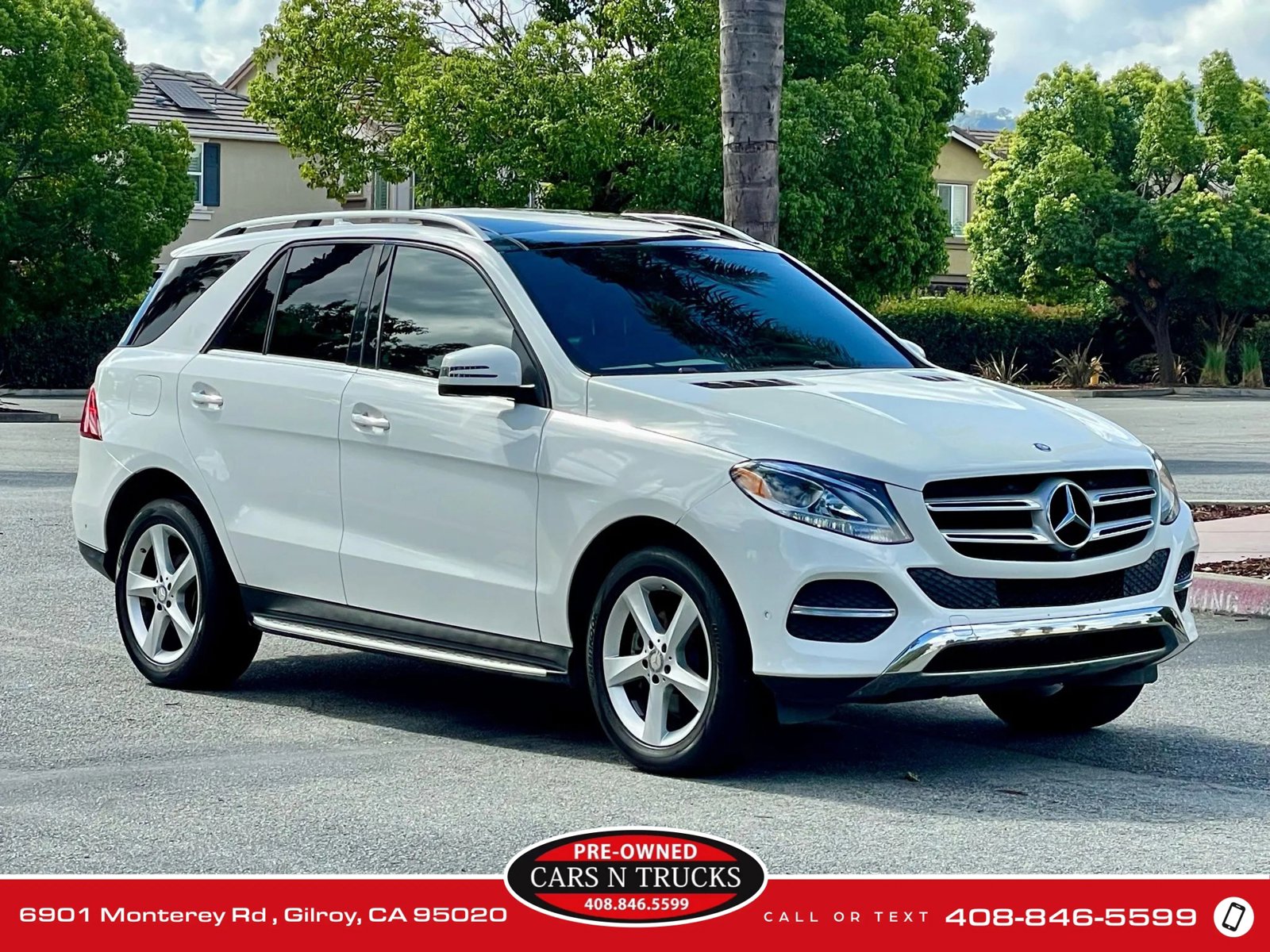 Used 2017 Mercedes-Benz GLE 350 w/ Premium 1 Package image 3