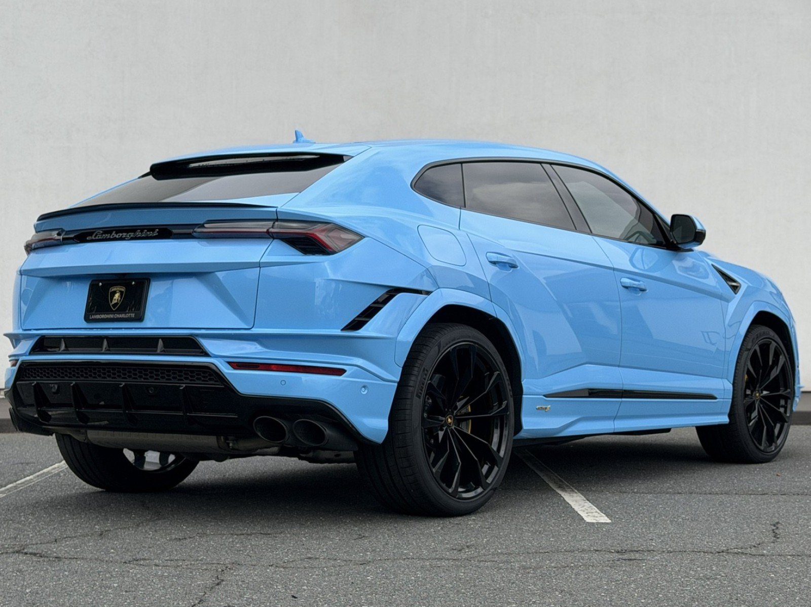 Used 2024 Lamborghini Urus S AWD/4WD image 5