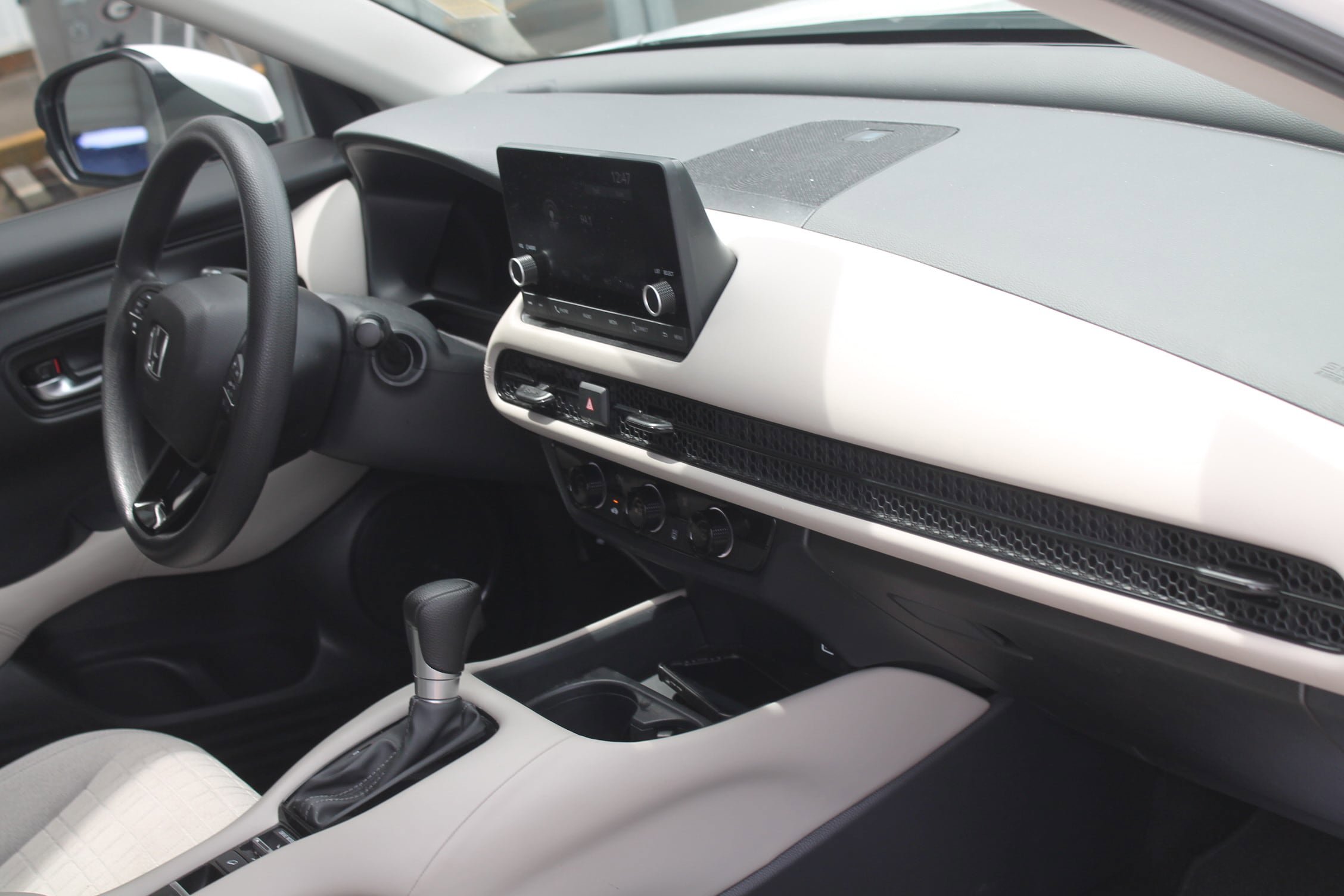 Used 2024 Honda HR-V LX image 20