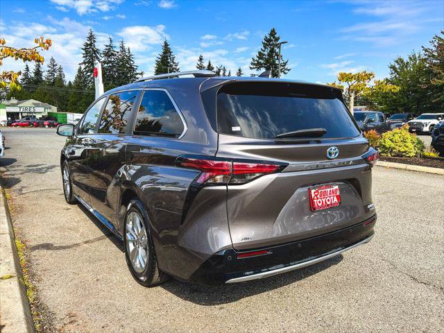 Certified 2021 Toyota Sienna Limited AWD/4WD image 8