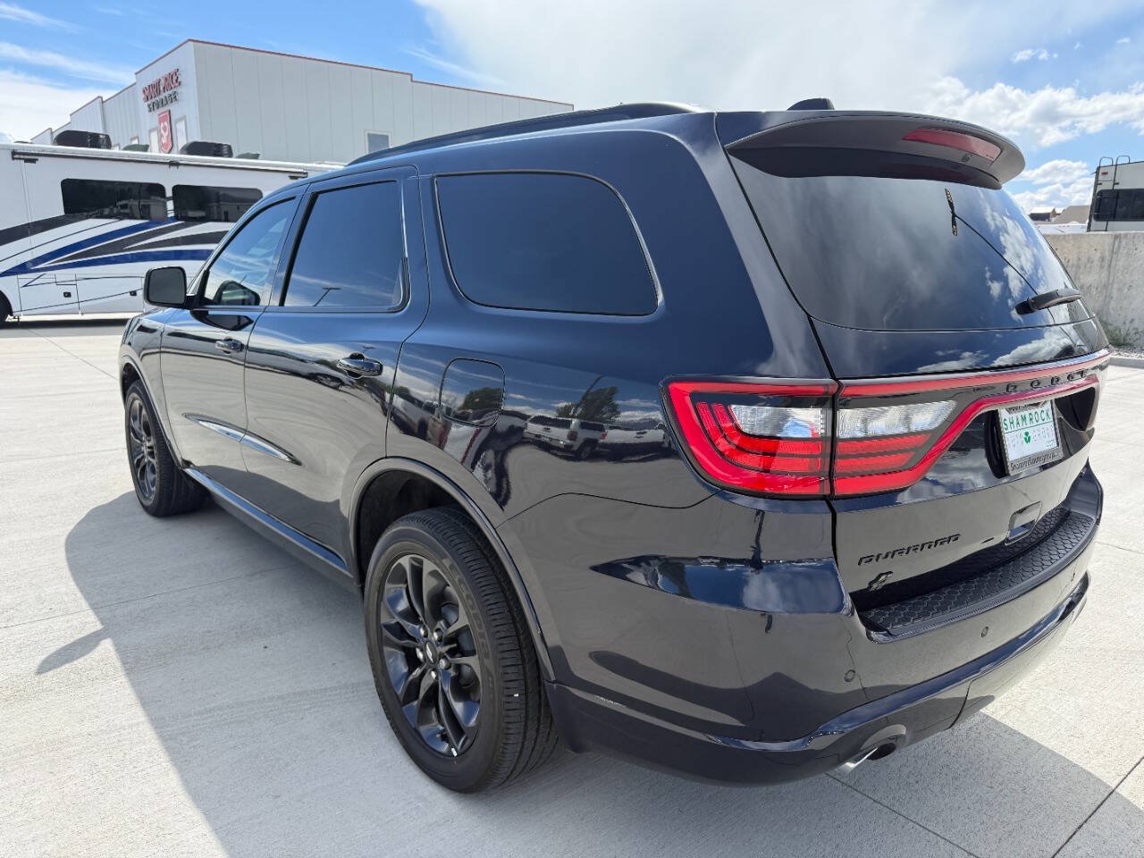 Used 2025 Dodge Durango GT w/ Blacktop Package AWD/4WD image 5