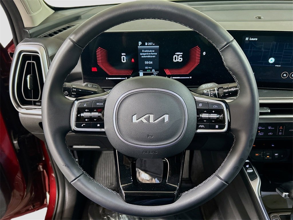 Used 2025 Kia Sorento S w/ Panoramic Sunroof Package image 9