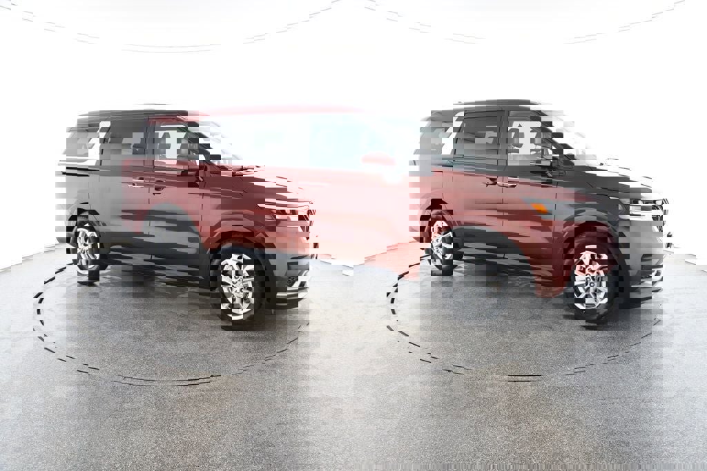 Used 2022 Kia Carnival LX image 7