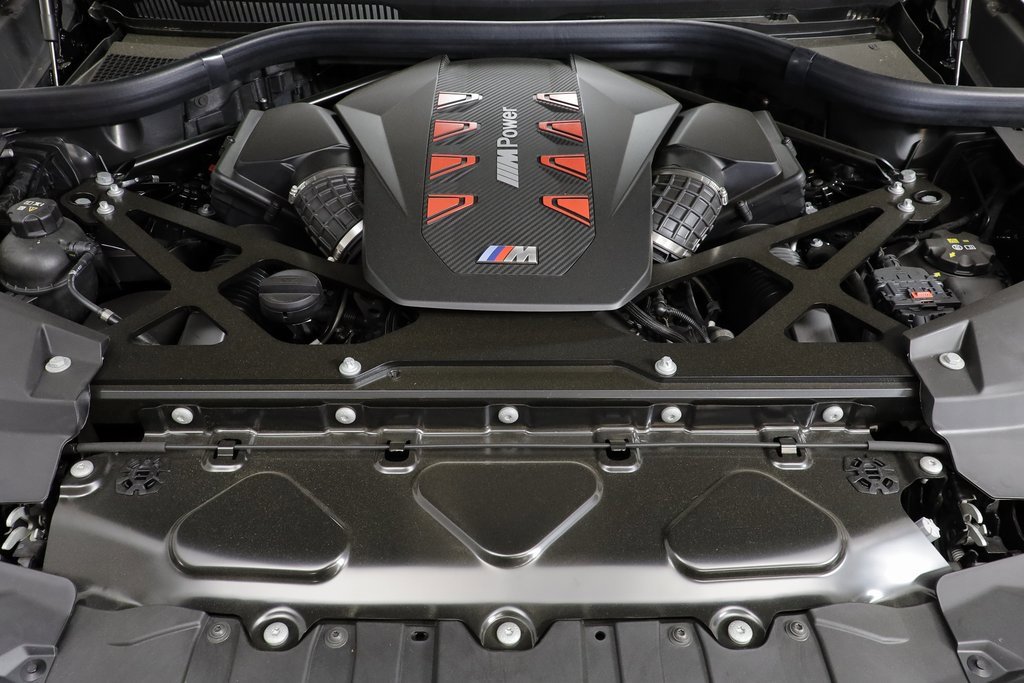 New 2025 BMW X5 M Competition w/ Executive Package image 26