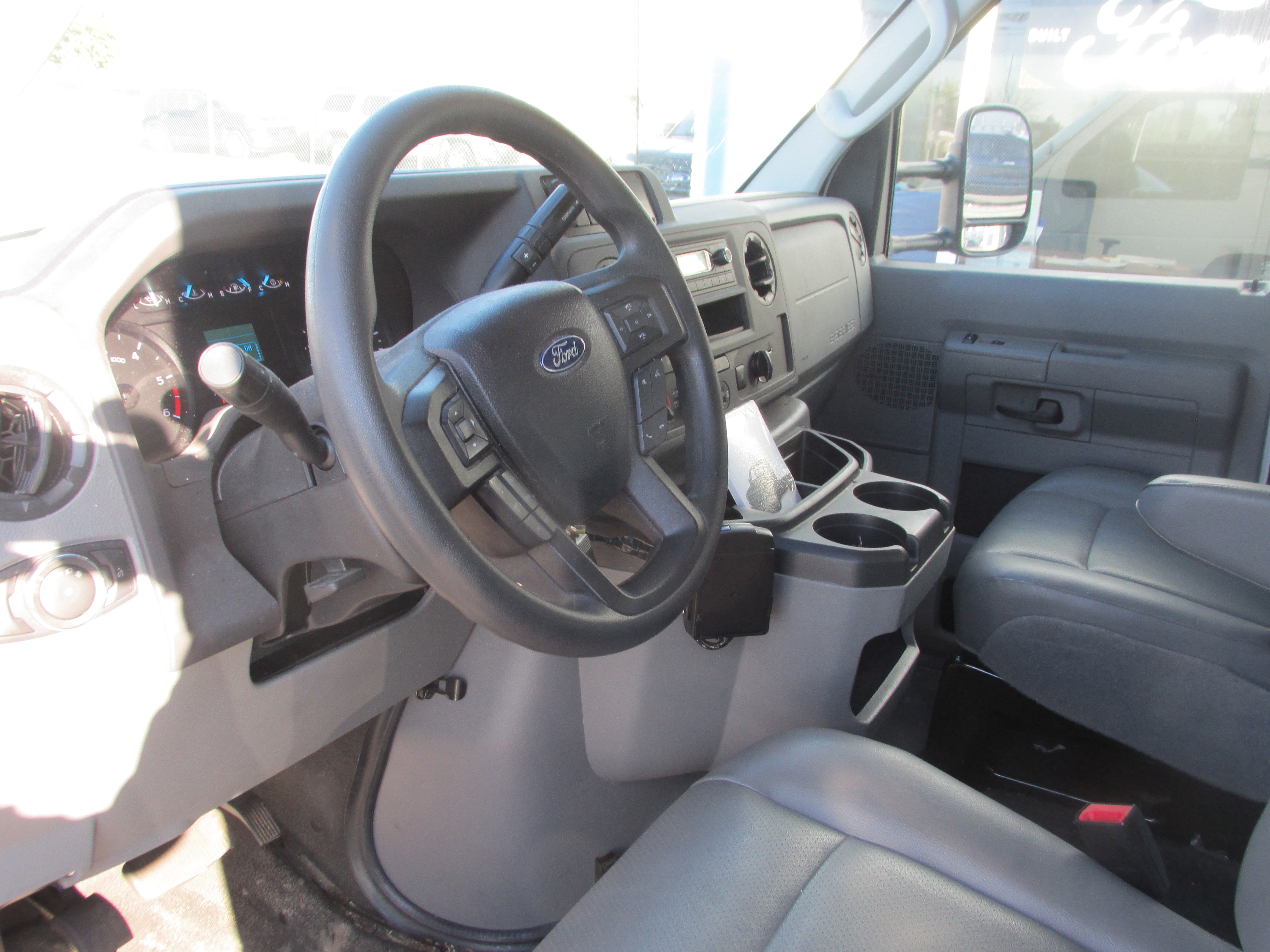 Used 2024 Ford E-350 and Econoline 350 Super Duty w/ Power Windows & Locks Group RWD image 18