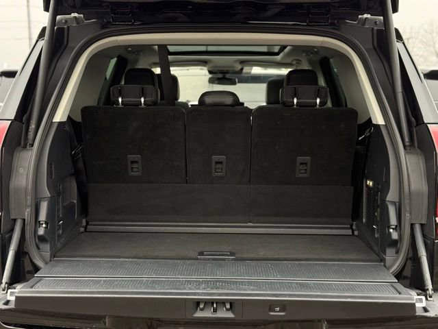 Certified 2025 Ford Expedition Platinum image 29