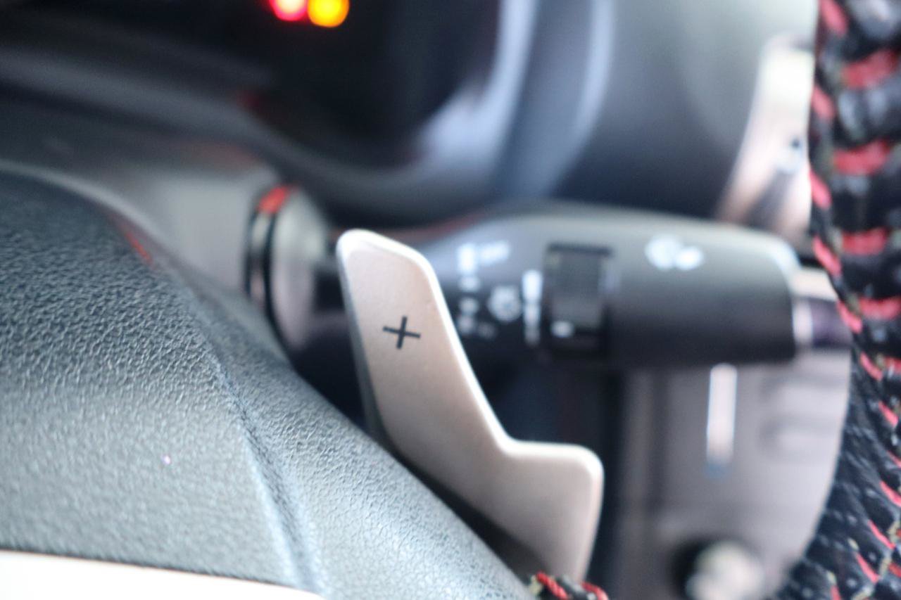 Used 2016 Lexus IS 350 w/ F Sport Package RWD image 20