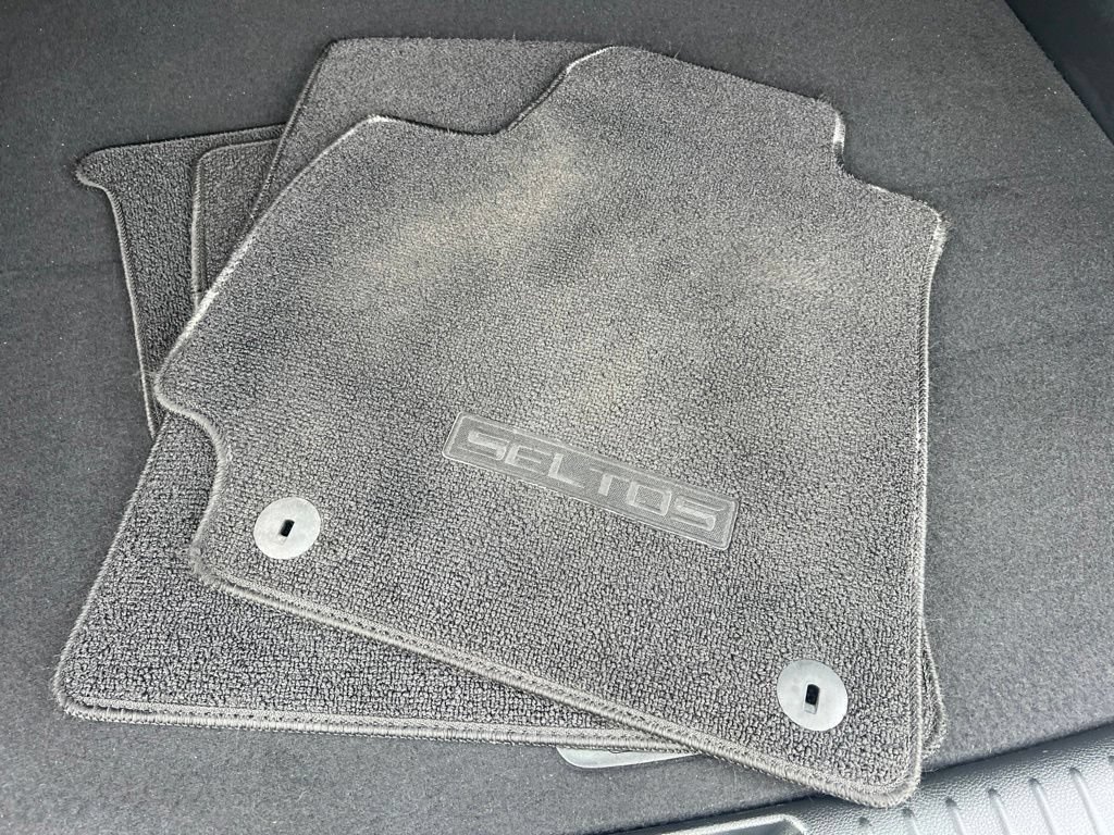 Certified 2024 Kia Seltos S AWD/4WD image 12