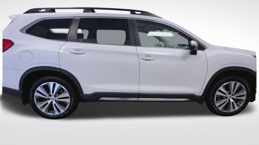 Used 2019 Subaru Ascent Limited image 9