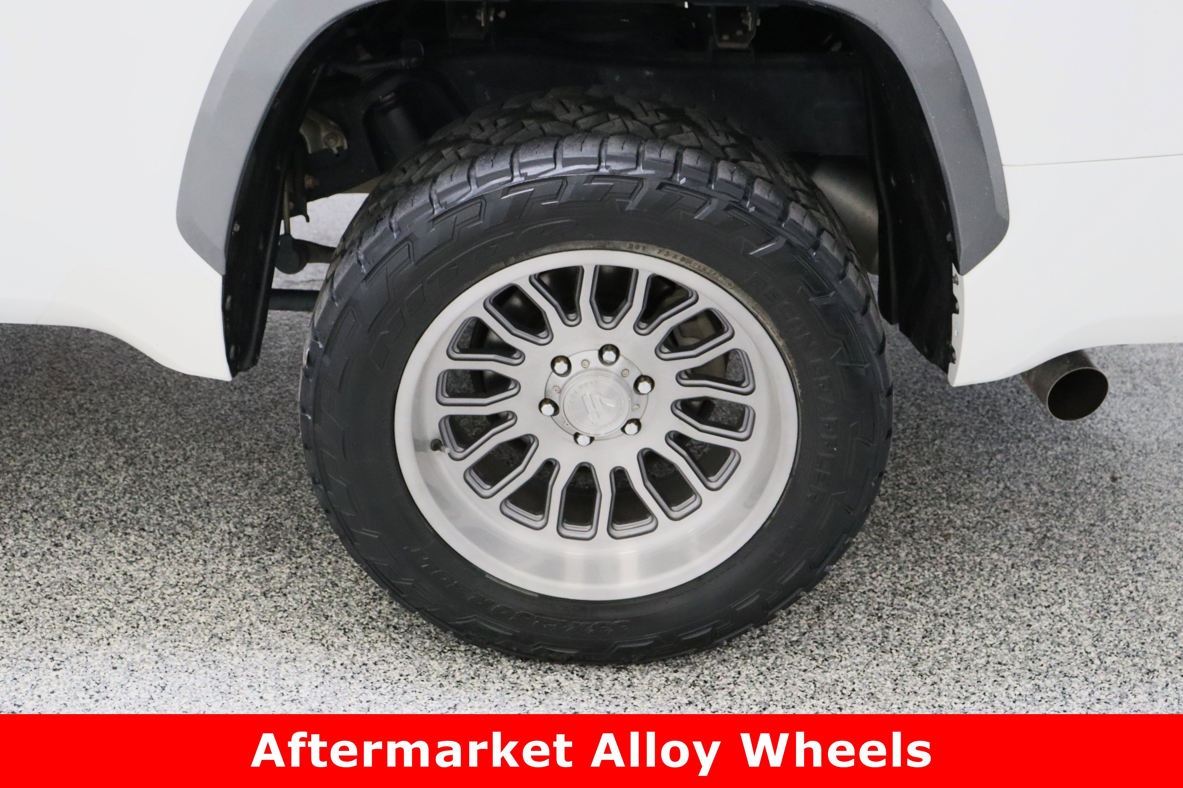 Used 2023 Toyota Tundra Limited image 10