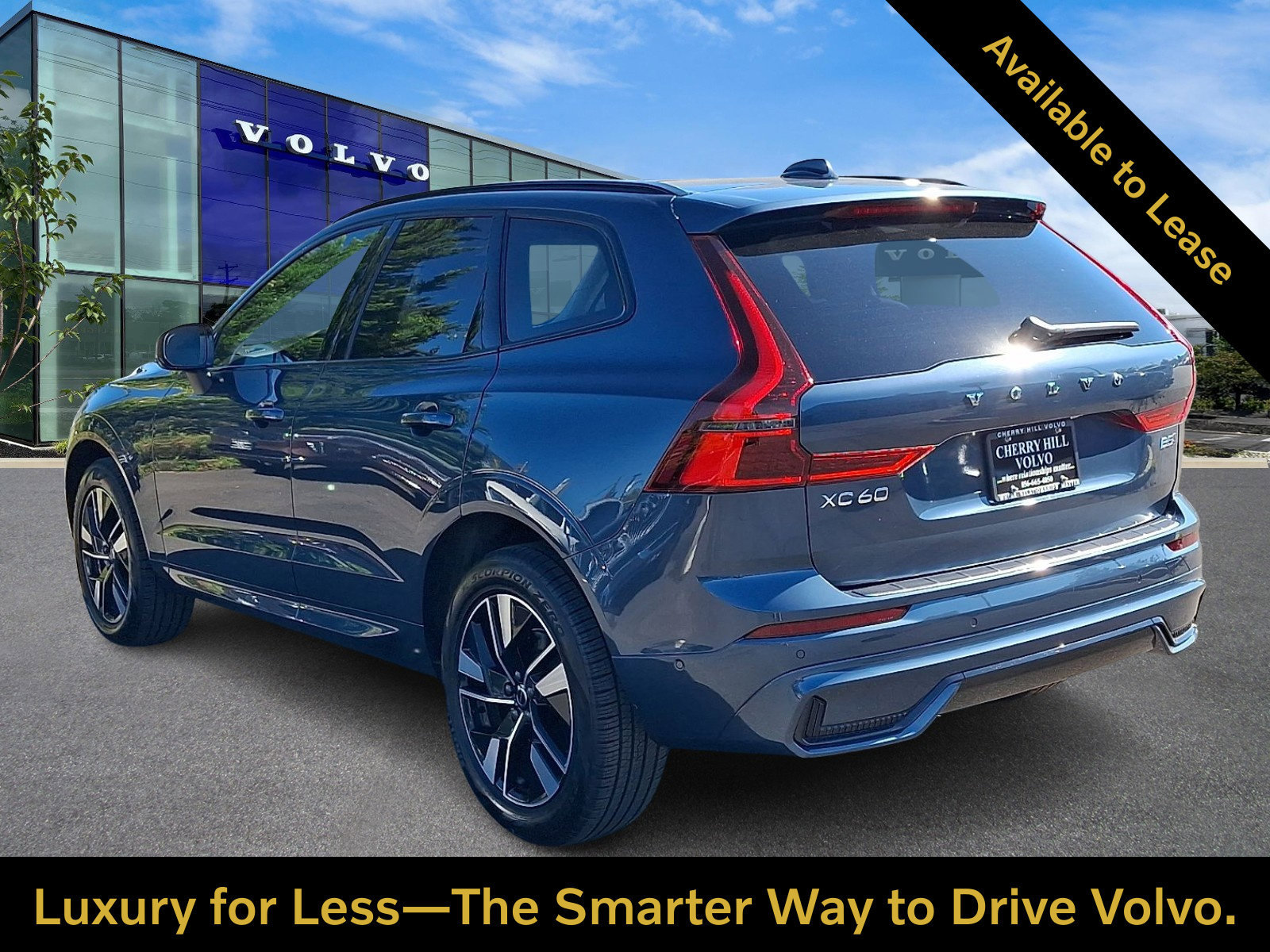 Certified 2026 Volvo XC60 B5 Plus w/ Protection Package Premier AWD/4WD image 4
