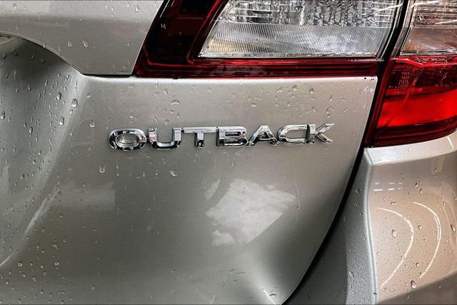 Used 2015 Subaru Outback 2.5i Premium image 23