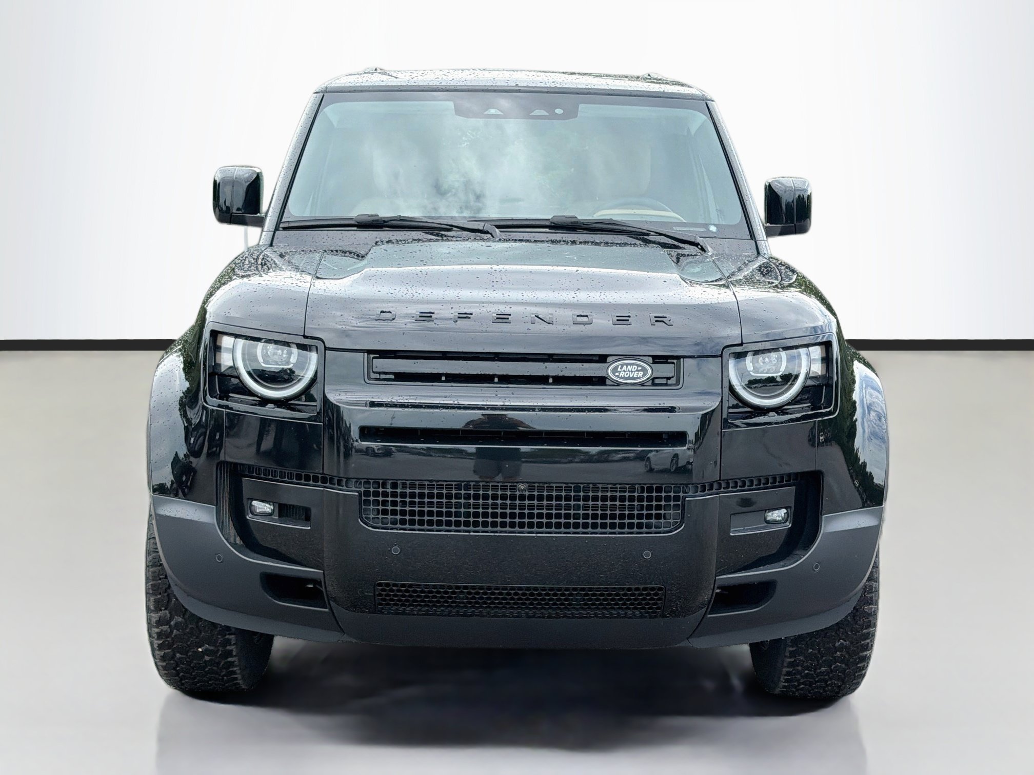New 2026 Land Rover Defender 110 S AWD/4WD image 8