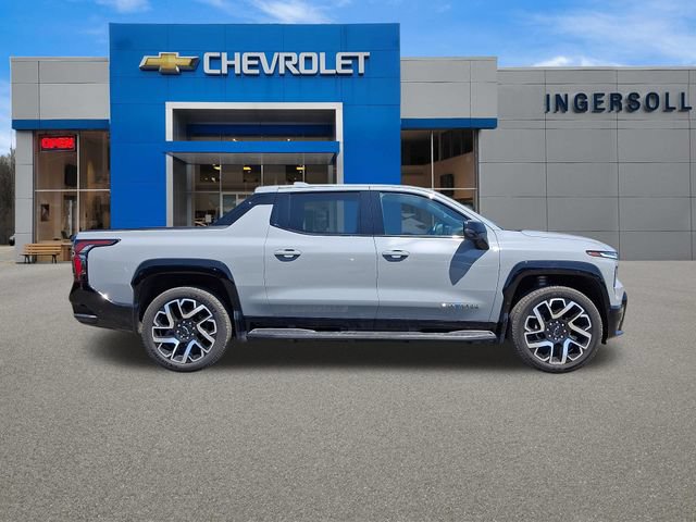 Used 2025 Chevrolet Silverado EV RST AWD/4WD image 28
