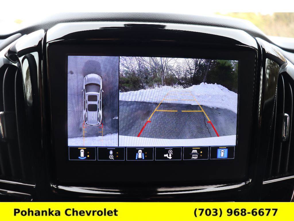 Used 2023 Chevrolet Traverse Premier image 16