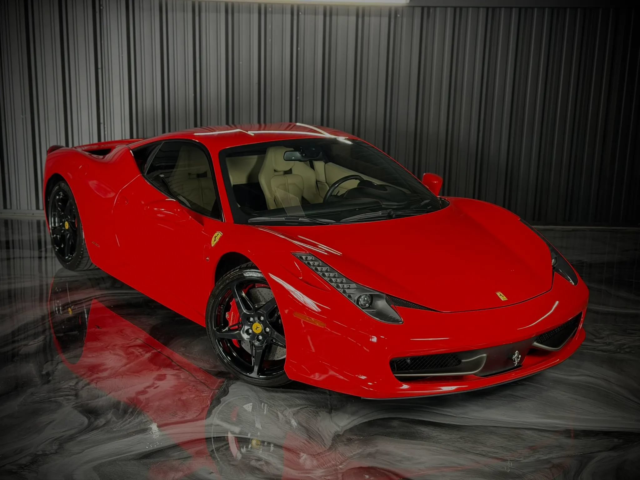 Used 2014 Ferrari 458 Italia Coupe RWD image 9