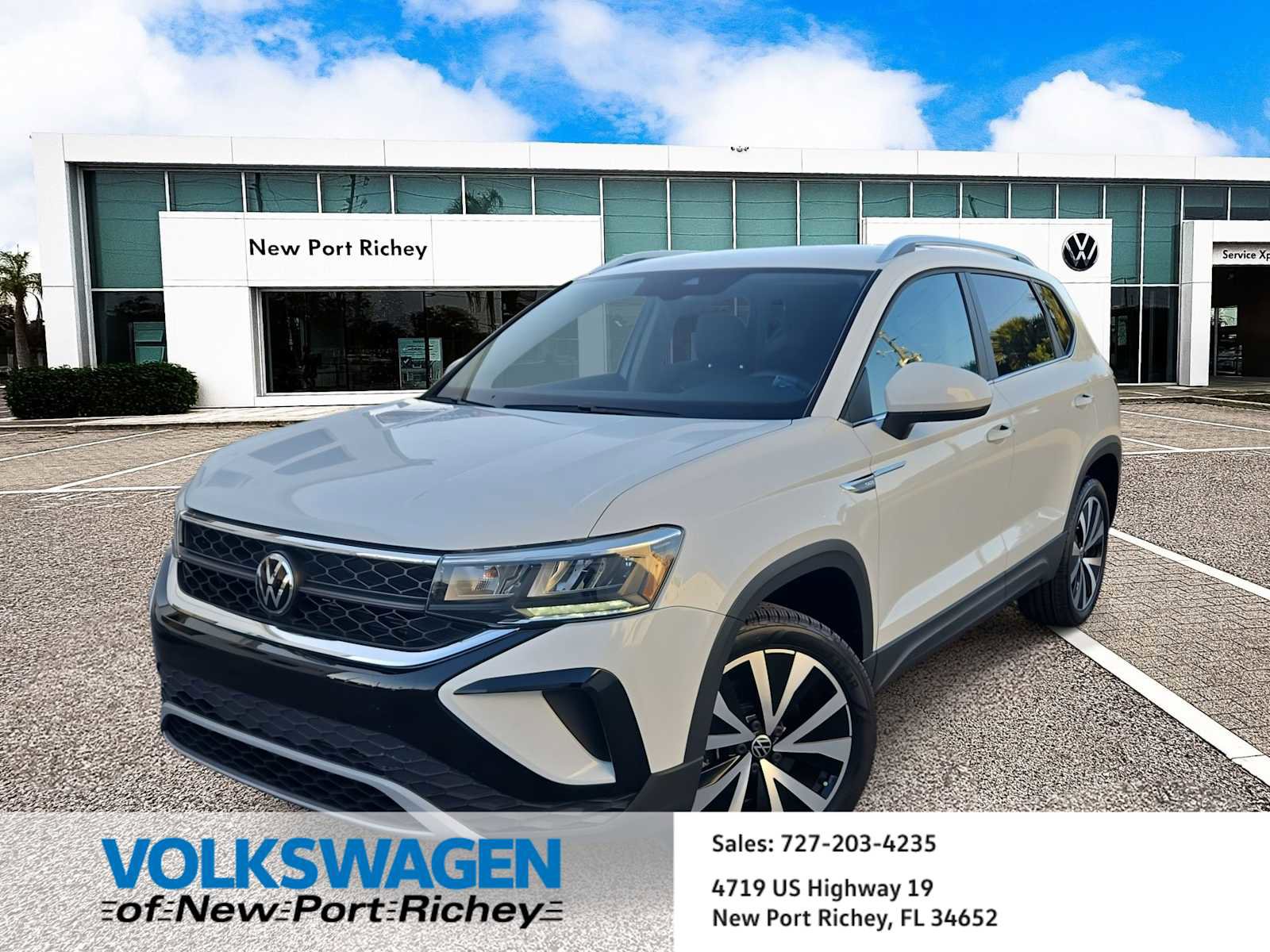 Used 2023 Volkswagen Taos SE image 1