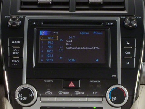 Used 2012 Toyota Camry LE FWD image 18