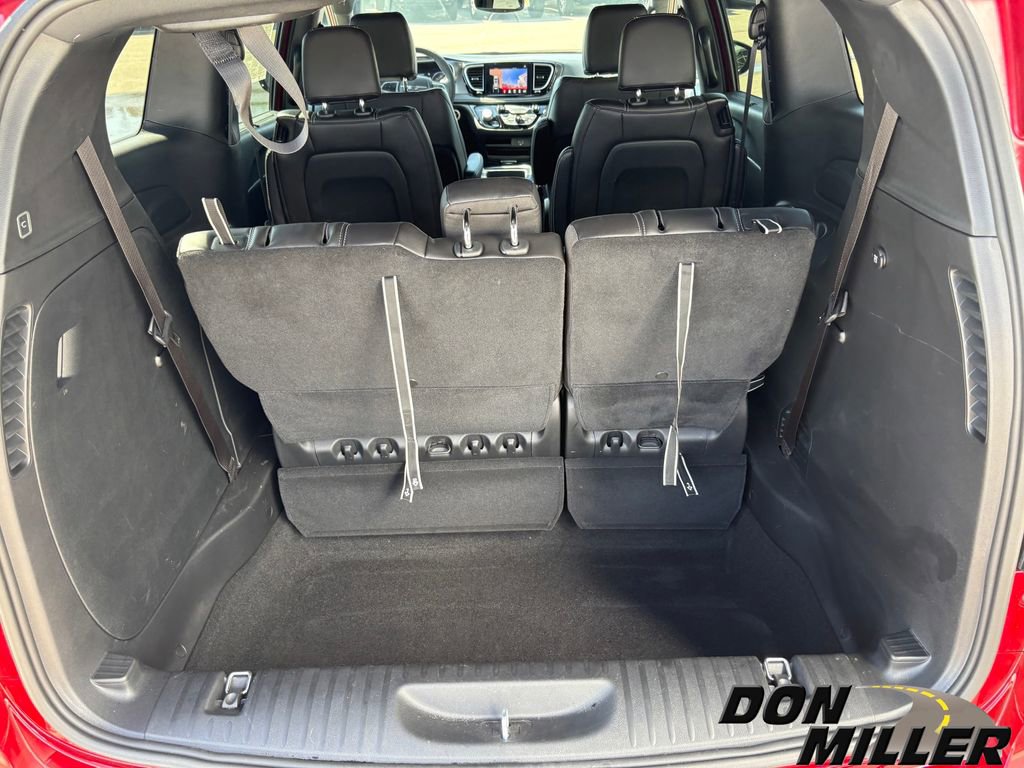 New 2026 Chrysler Pacifica Select image 30
