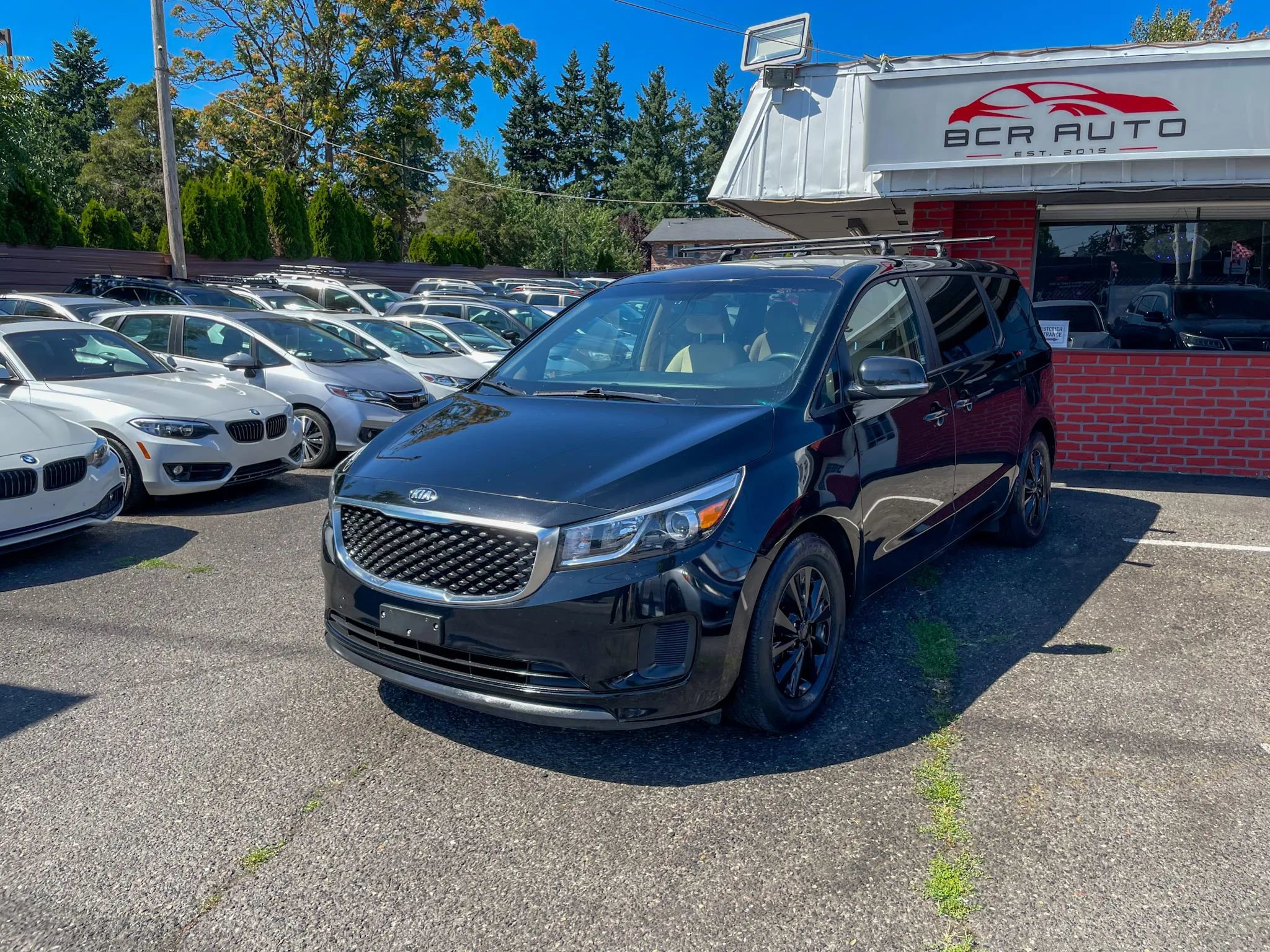 Used 2017 Kia Sedona LX