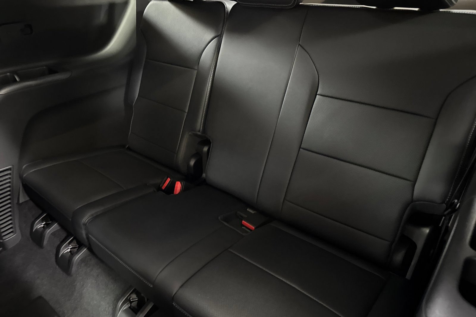 New 2026 Chevrolet Traverse LT w/ Driver Confidence Package FWD image 15