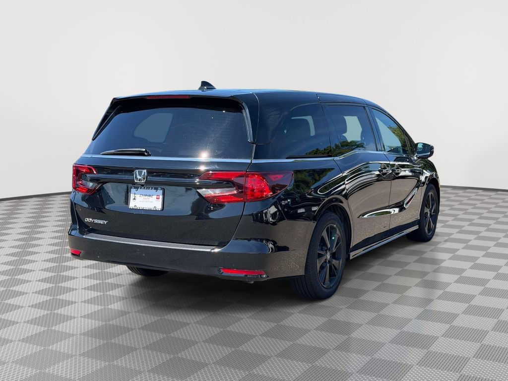 Used 2024 Honda Odyssey Sport image 3