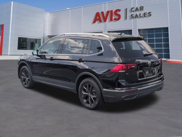 Used 2024 Volkswagen Tiguan SE image 9