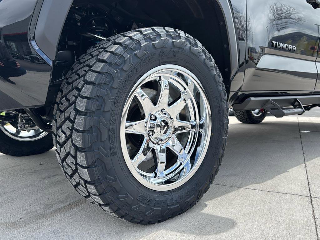New 2025 Toyota Tundra SR5 image 17