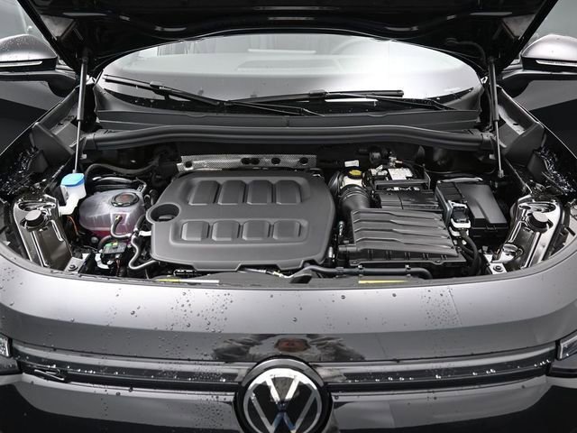 New 2026 Volkswagen Tiguan SE R-Line image 15