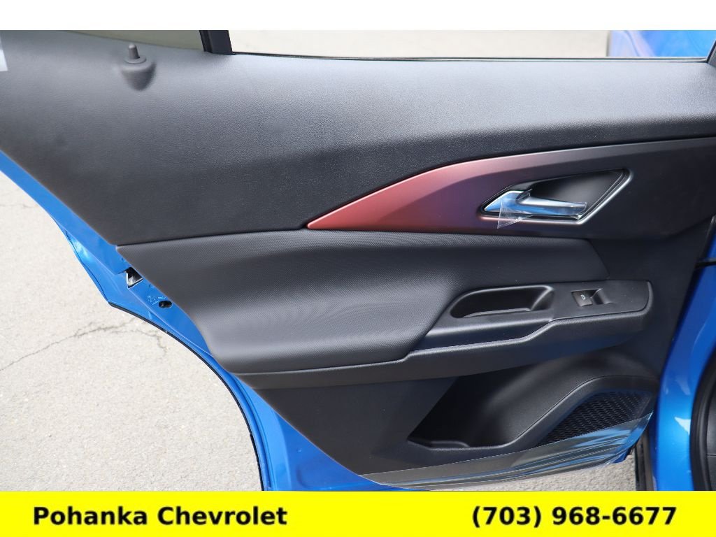 New 2026 Chevrolet Equinox EV RS FWD image 24