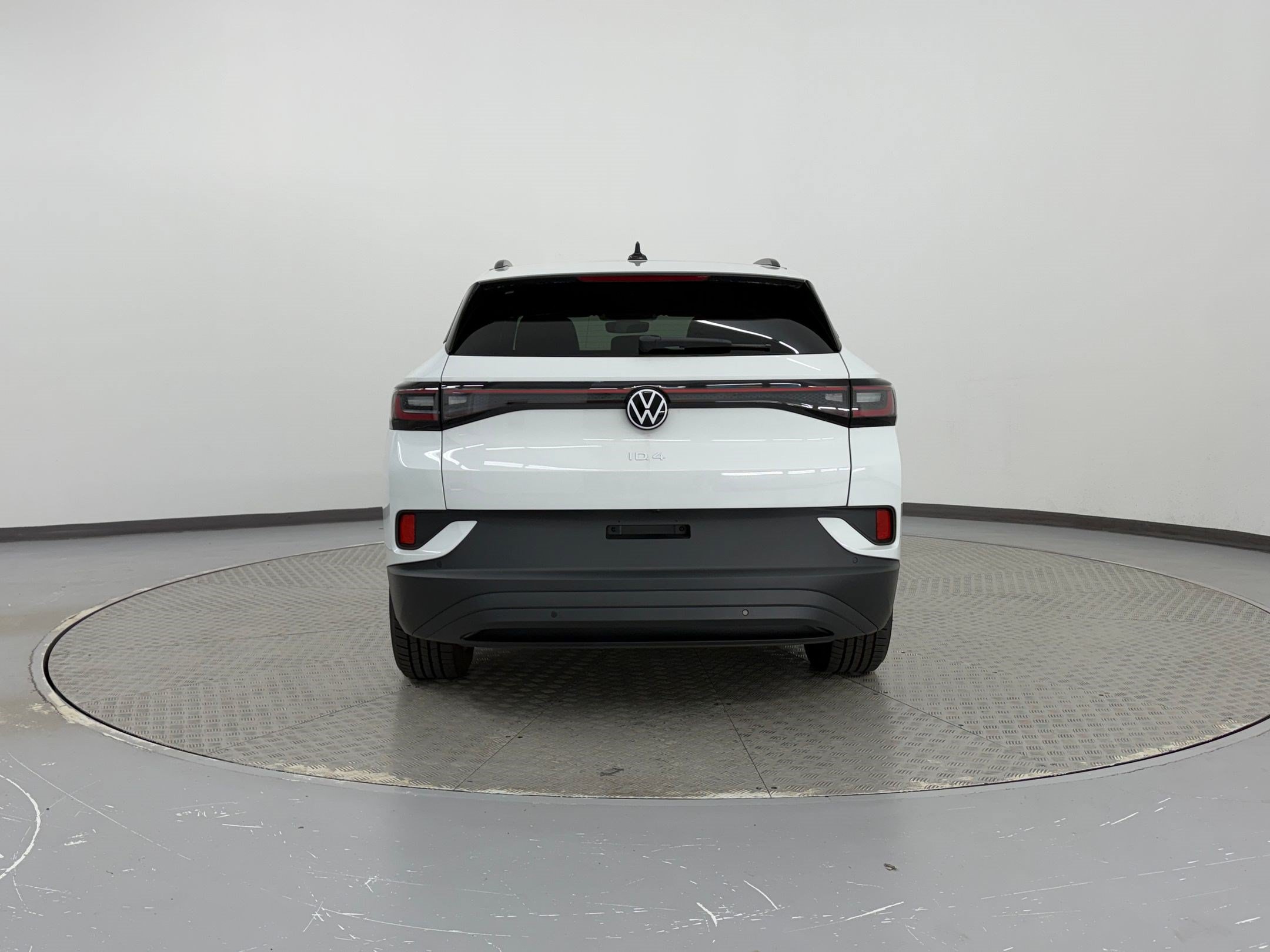 Used 2024 Volkswagen ID.4 2WD image 10