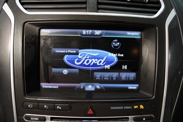 Used 2016 Ford Explorer Platinum image 28