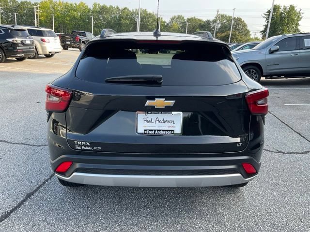 Used 2026 Chevrolet Trax LT FWD image 21