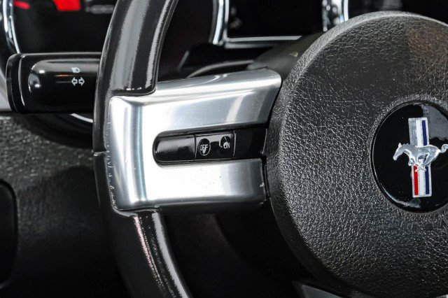 Used 2006 Ford Mustang GT RWD image 14
