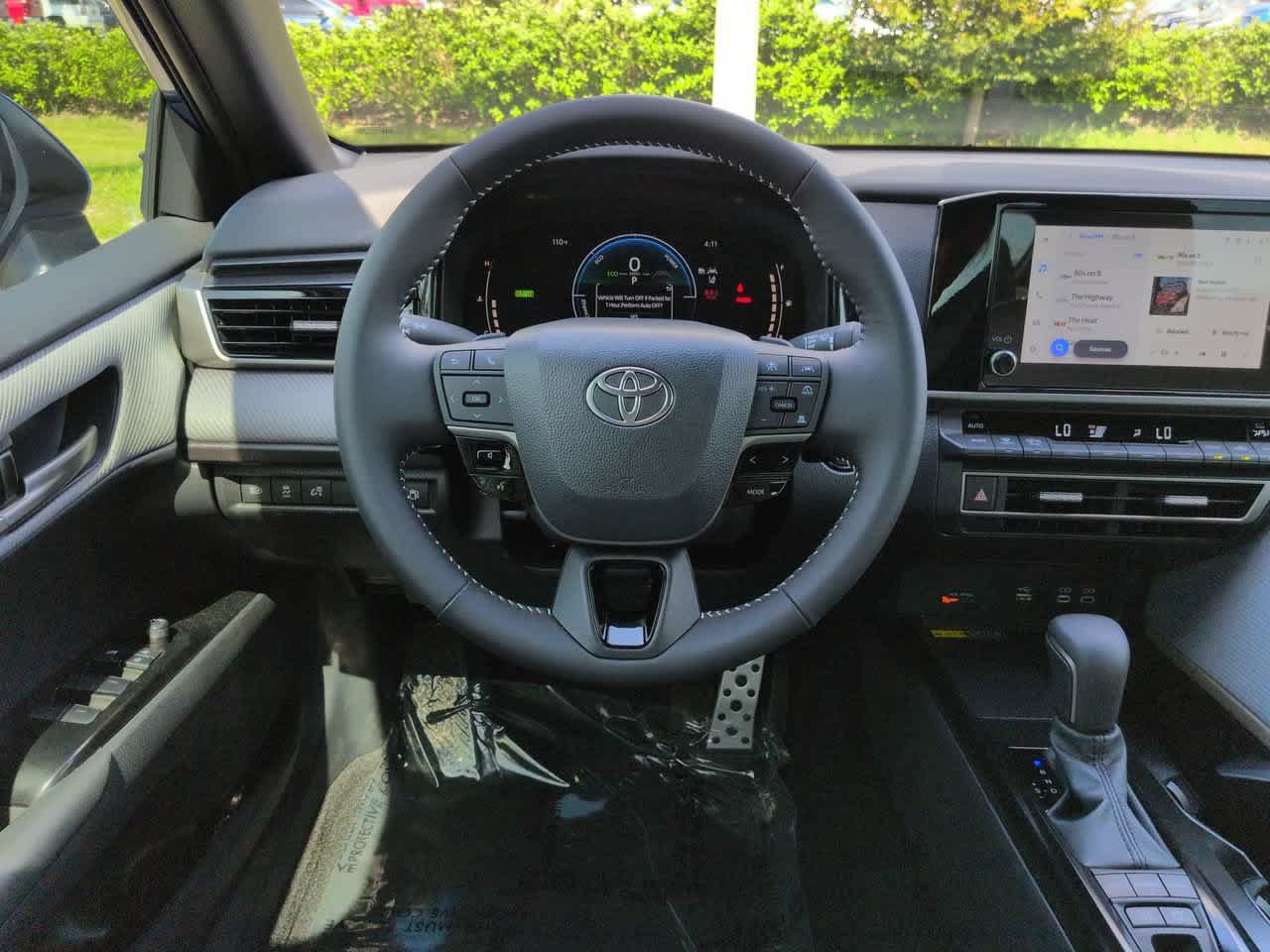 Certified 2026 Toyota Camry SE FWD image 15