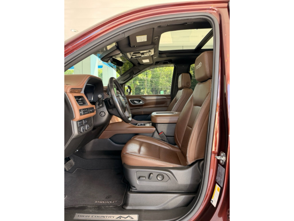 Used 2022 Chevrolet Tahoe High Country AWD/4WD image 14