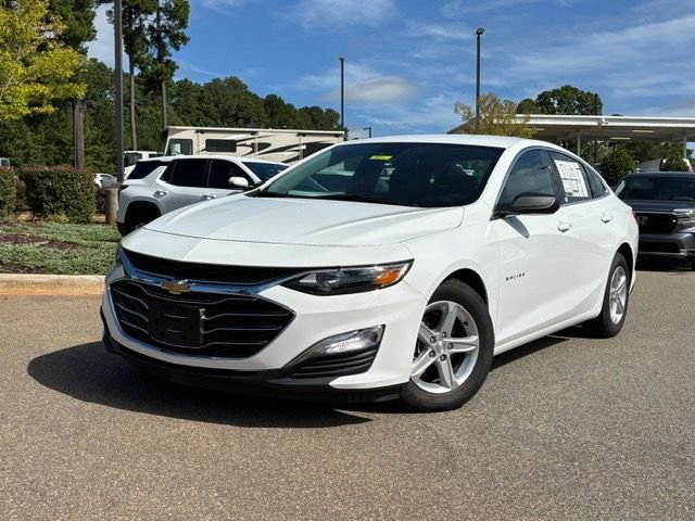 New 2025 Chevrolet Malibu LS w/ Driver Confidence Package