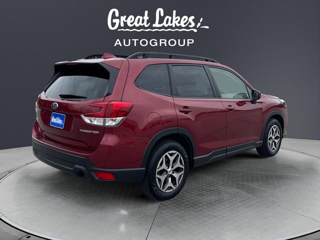 Used 2022 Subaru Forester Premium image 5