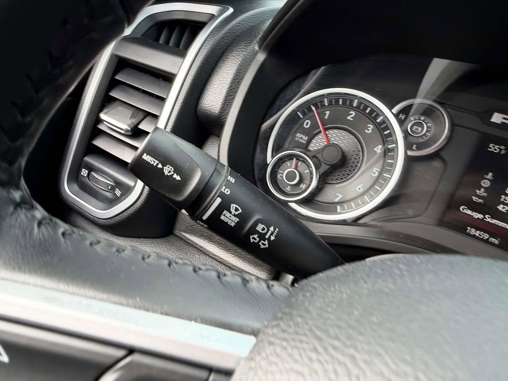 Used 2023 RAM 1500 Big Horn image 33