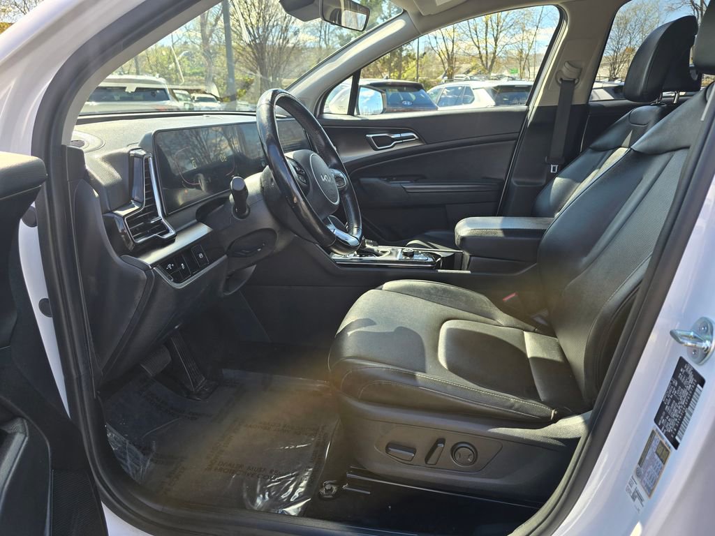 Used 2023 Kia Sportage EX AWD/4WD image 14