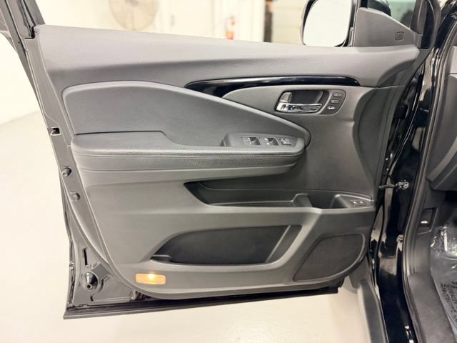 Used 2020 Honda Passport Touring image 23