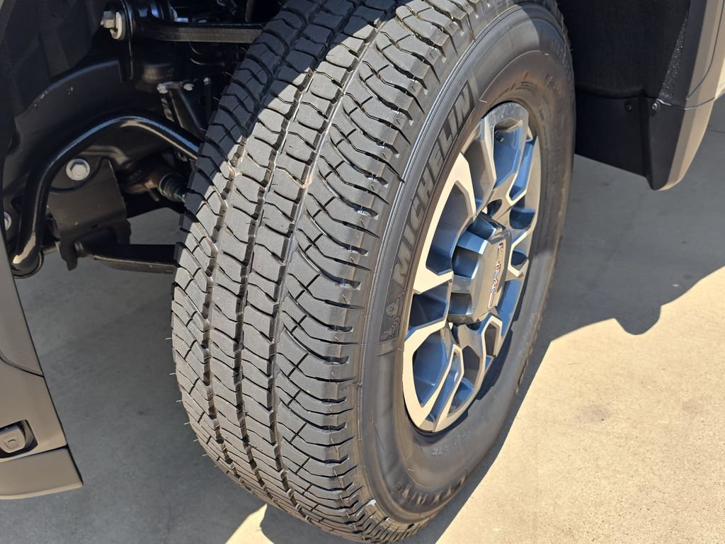 New 2026 GMC Sierra 3500 Pro AWD/4WD image 27
